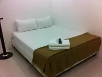 Chin Yee Hotel Hotels in Durian Sebatang