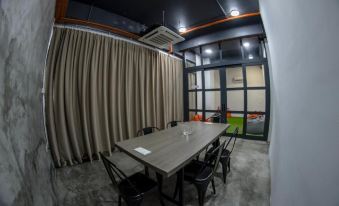 MU Home - JL Co-Living USJ 21