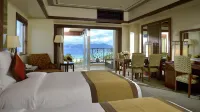 Okinawa Kariyushi Resort EXES Onna