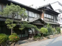 Yamane Ryokan - 2-Star