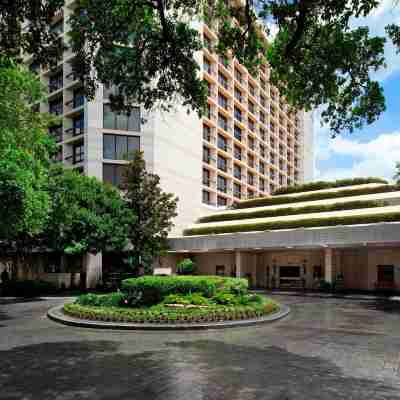 The St. Regis Houston Hotel Exterior