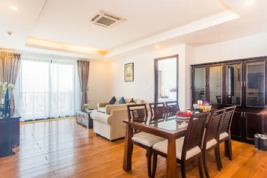 Elegant Suites Westlake