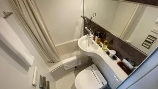 0227112000avtjw5i3016 R 320 180 R5 D
