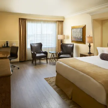 The Davenport Tower, Autograph Collection