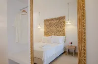 Youtopia Ios Villas