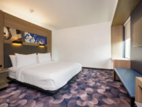 Aloft Austin Airport Hotels in Montopolis