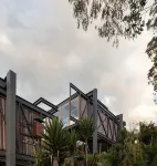 Deluxe Volcán Hotel in zona The Flight of the Condor