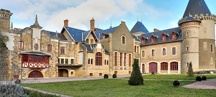 Château de Béguin Hotels in Allier