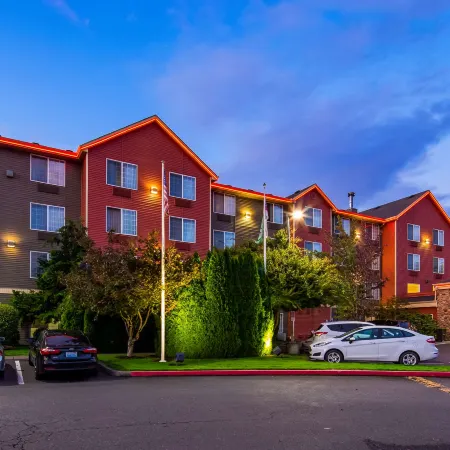 Best Western Plus Vancouver Mall Dr. Hotel  Suites