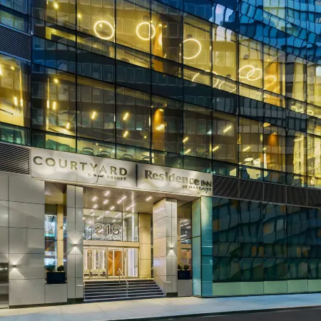 Residence Inn New York Downtown Manhattan/Financial District Отели рядом с достопримечательностью «Станция PATH Exchange Place»