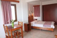 Topset Hotel - Quầy bar