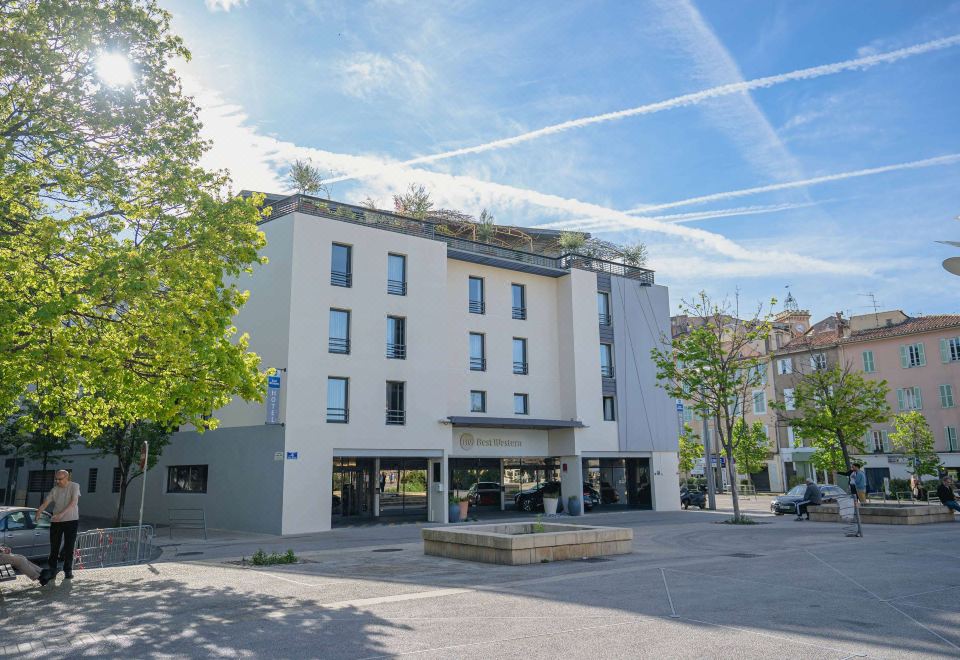 hotel overview picture