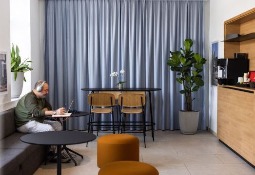 5. 프레드 호텔 취..