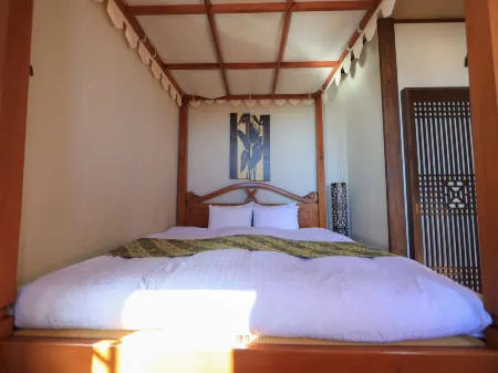 Yumemiduki Nipponia Hotel