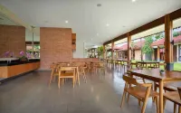 Hadipriyanto Homestay - Aamiainen