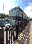 Goodstay Lodges by Urban Space Hotel berhampiran Barry Island Pleasure Park