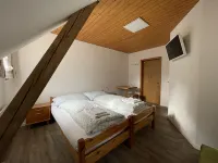 Hotel Sternen Bed and Breakfast فنادق في أندرمات