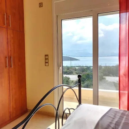 Dimitris Vaso’s Villa with Sea and Mountain View_
