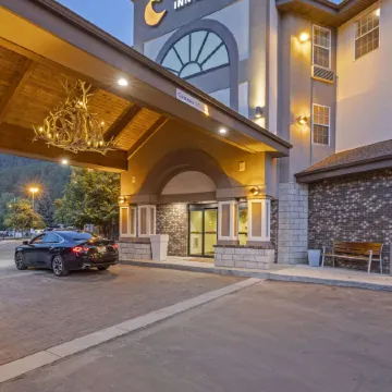 Comfort Inn & Suites Mt Rushmore