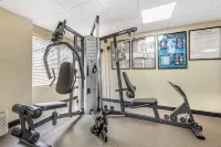 Best Western Plus Bridgeport Inn - Gym