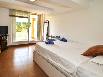 Dunasol Hotels near Port d'Oliva