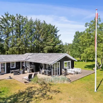 "Adser" - 600m from the Sea