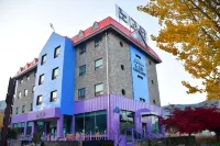 Nogodan Guesthouse and Hotel