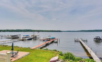 Trendy Chautauqua Lake Vacation Rental!