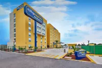 City Express by Marriott Celaya Galerias Hôtels à : Celaya
