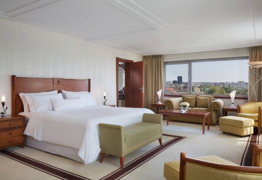 1. 더 웨스틴 자그..