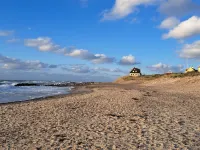 "Falk" - 900m from the Sea