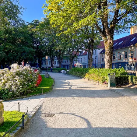 Vibrant Apartment on Bustling Street, above a Restaurant. Perfect for Tourists,