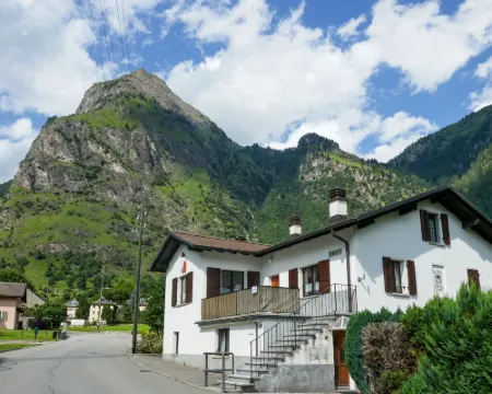Ca' Virc Hotels in Blenio