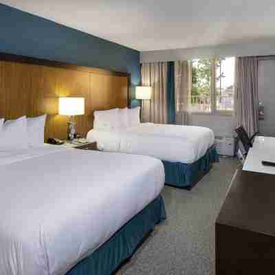 DoubleTree by Hilton Hotel Jacksonville Airport Rooms