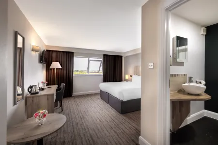 The Stones Hotel Отели рядом с достопримечательностью «Стоунхендж»