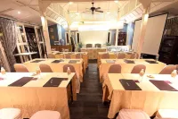Zantiis Ndol Villas