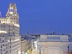 Popular Scenic Hotels in Madrid