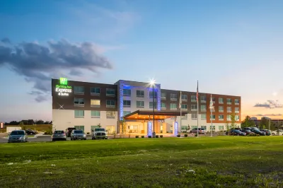 Holiday Inn Express & Suites Bourbonnais East - Bradley Hotels in Kankakee