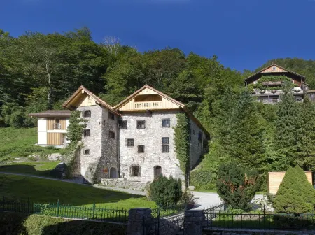 Heritage Hotel Hallstatt Отели в г. Бад-Аусзее