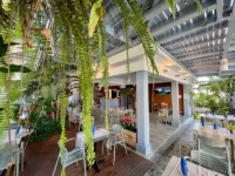 Hôtel le Grand Bleu