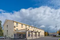 Super 8 by Wyndham Missoula/Reserve St. Hotel a 