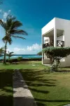 Ocean Spray Apartments Hotels near Deborah Bay