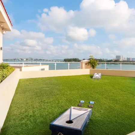 Hampton Inn & Suites Clearwater Beach