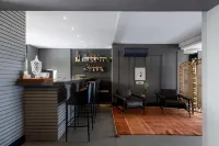 奧齊奧別墅酒店及廚房 - 酒吧