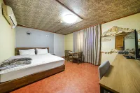 Gimhae Buwondong New Sky - 2-Star