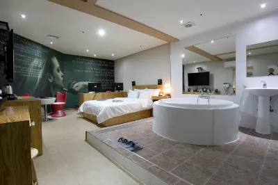 Sanbon CC Hotels near Hansei University