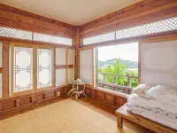 Wando Cheonghaejin Hanok Pension Hotels in Wando-gun
