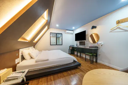 No.25 Suwon Hwaseong Haenggung Branch Отели рядом с достопримечательностью «Hwaseong Haenggung»