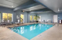 Holiday Inn Express & Suites Chattanooga-Lookout Mtn Hotels in Chattanooga Valley