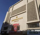 Hotel Metropolis Hotels near Ishwara Temple